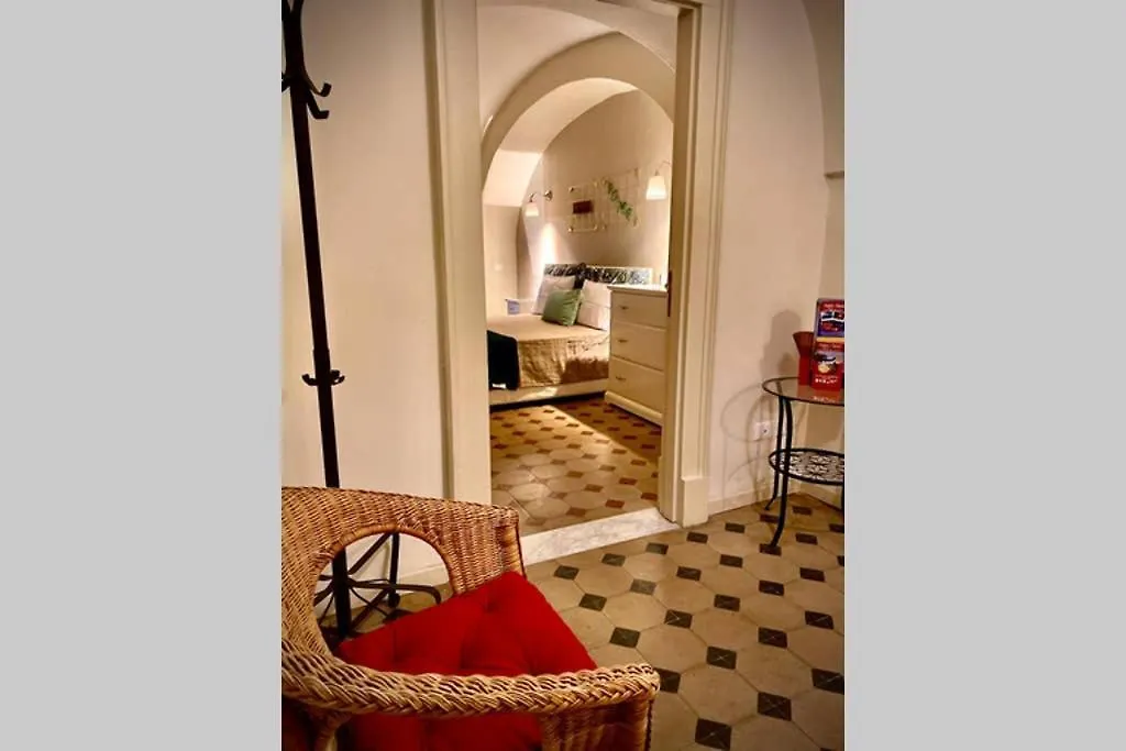 Dream Home - Lovely Space In The Heart Of Catania Apartment